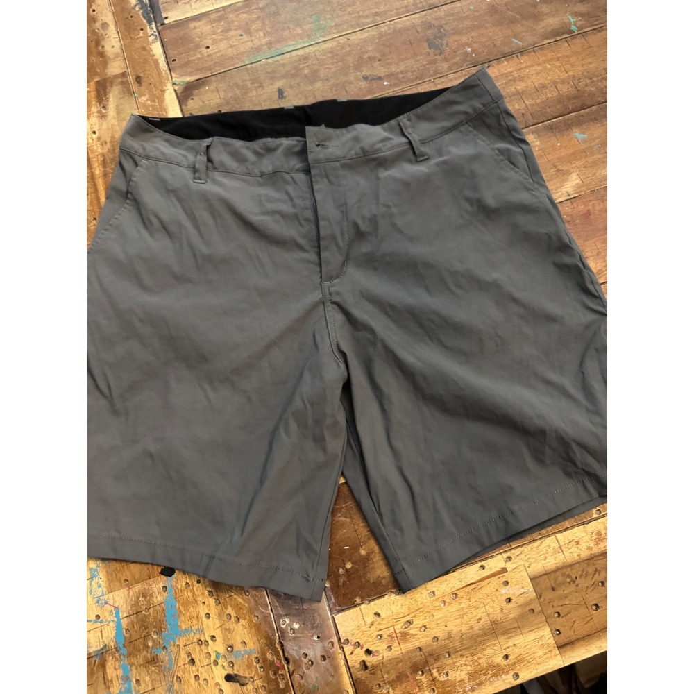Marsh Wear Mens Gray Technical Fishing Shorts Size 34 Quick Dry Performance